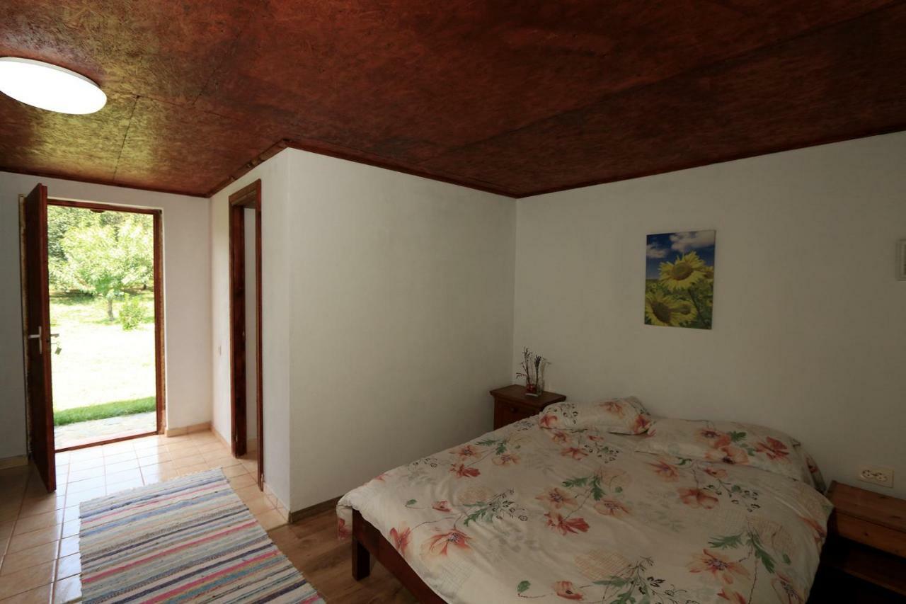 La Livada Villa Greci Exteriör bild